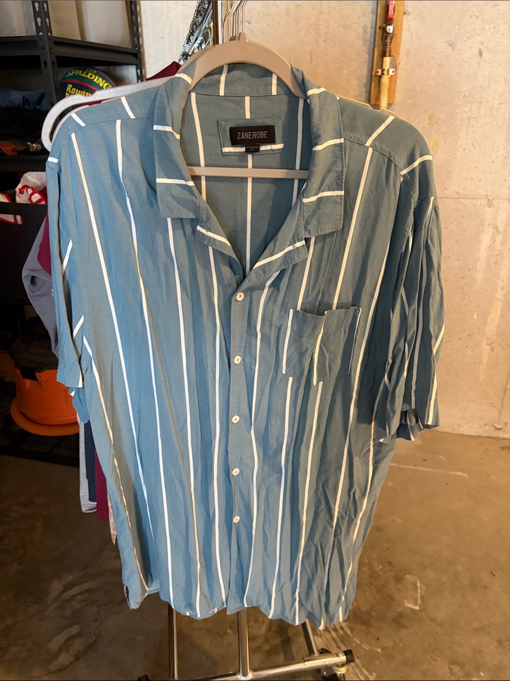 Zanerobe Blue and White Vertical Stripe Short-Sleeve Button-Up